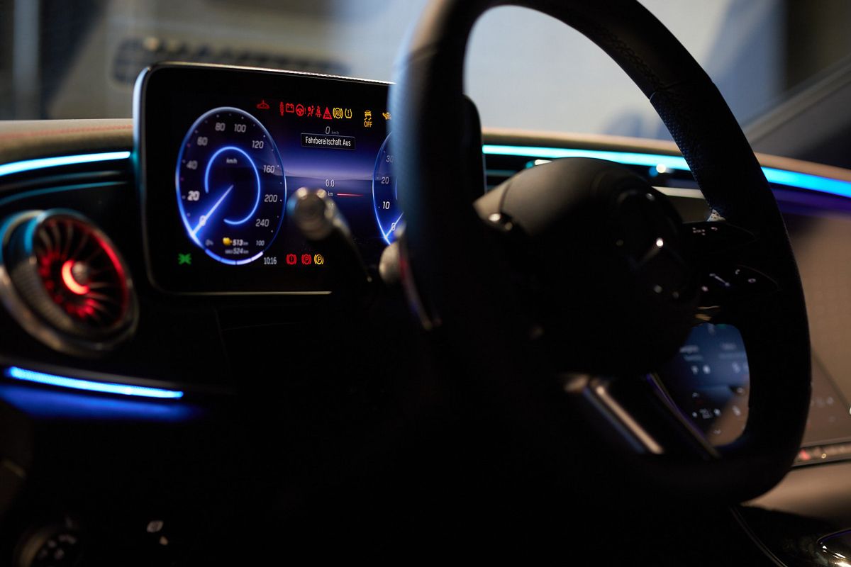 Mercedes-Benz und smart: Autohaus Riess – Ravensburg 12 Ihre Kundenreise beginnt