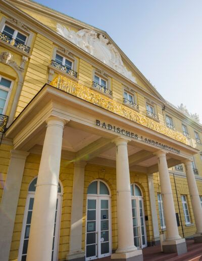 Badisches Landesmuseum – Karlsruhe Zeugnisse aus über 50.000 Jahren Kulturgeschichte