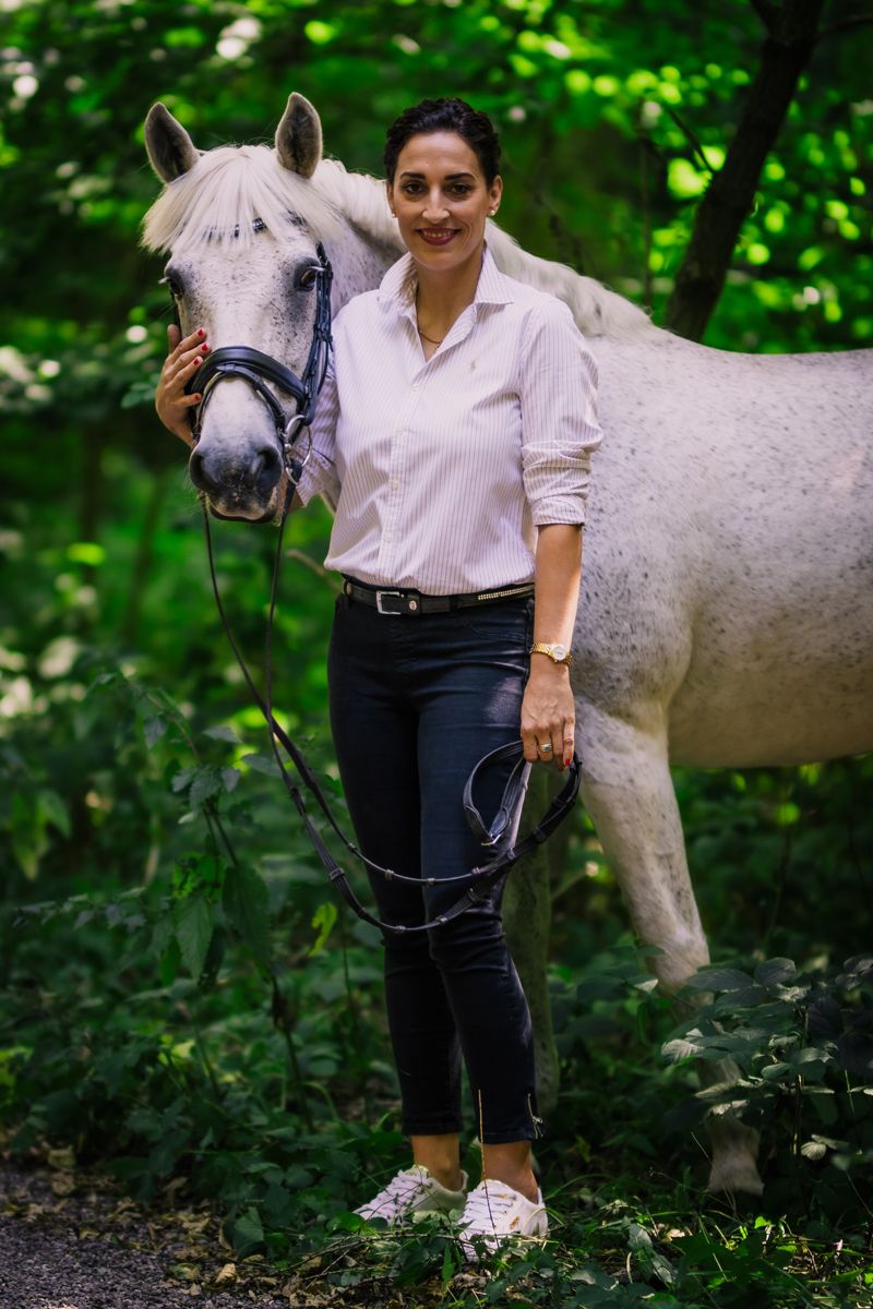 Systemisches und pferdegestütztes Coaching - Dr. Kathrin Färber 5 Dr. Kathrin Färber – Ulm Systemisches und pferdegestütztes Coaching