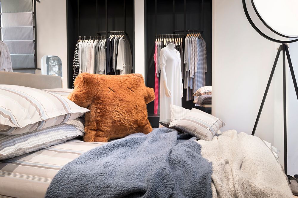Qualitätsbettwäsche und Wohnaccessoires Stoffkontor – Hamburg 5 Stoffkontor – Hamburg Das Traditionsgeschäft
