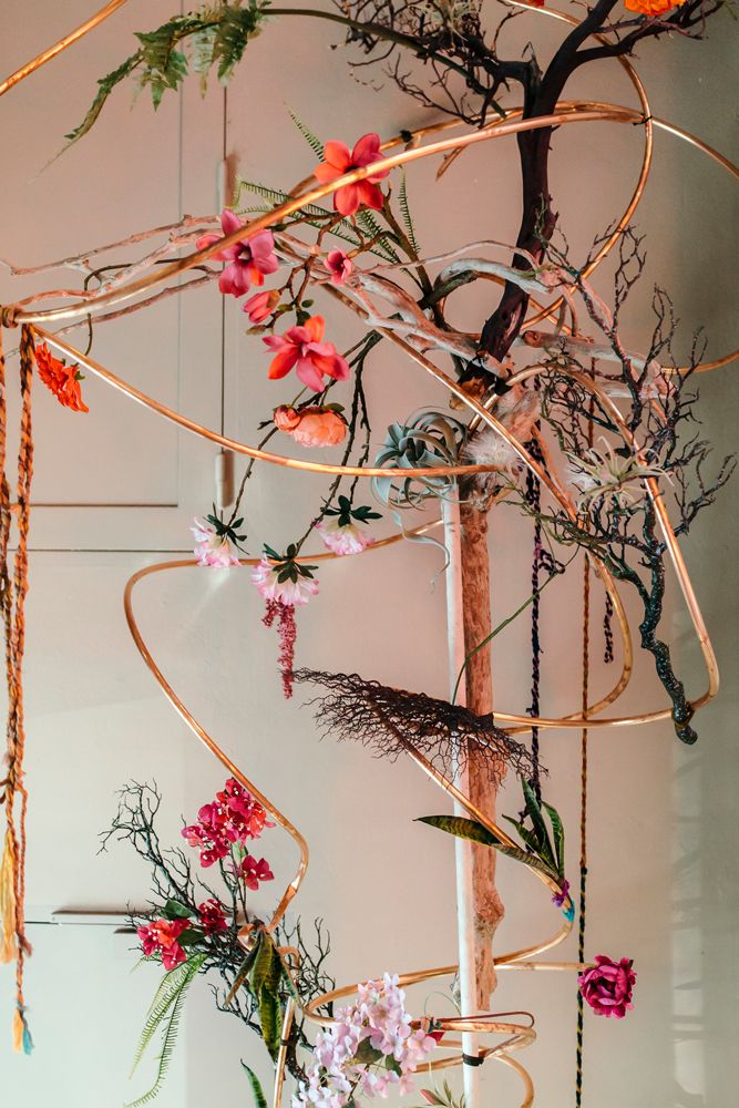 Blumendekorationen in der Zweigstelle – Wien 2 Zweigstelle – Wien