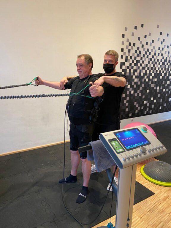 Die Fitness-Revolution fitbox – Baden-Baden 8 fitbox – Baden-Baden Die Fitness-Revolution