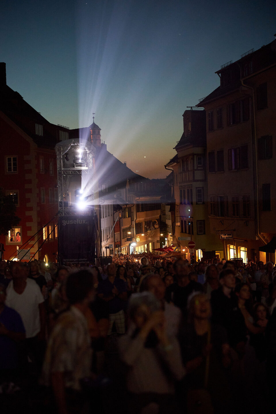 Lichtinstallationen und digitale Technologien - guselux Ravensburg