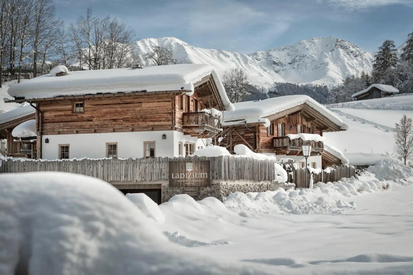 Hüttendorf Ladizium Tirol