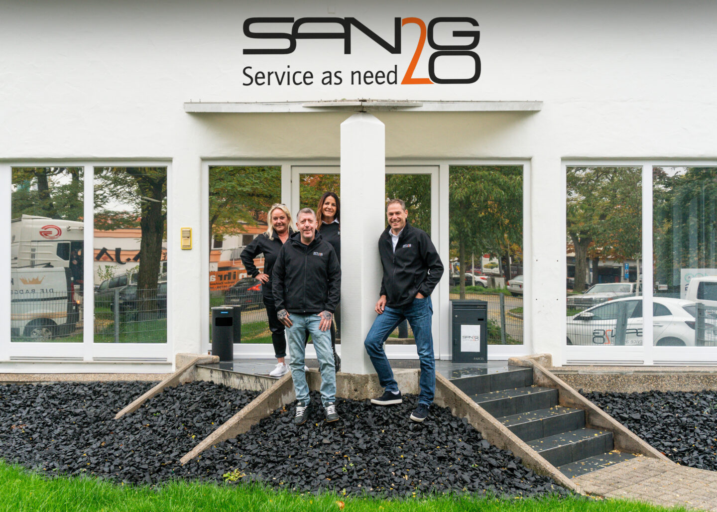 SANTO GROUP Freiburg - Zuverlässiger Partner der Region für Mobilität & Gebäudereinigung 10 SANTO GROUP Freiburg - Zuverlässiger Partner der Region für Mobilität & Gebäudereinigung