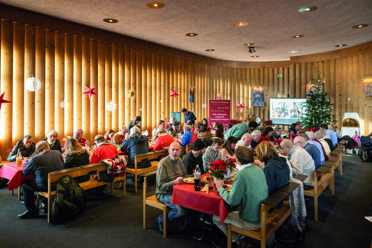 Die Mensa der Gemeinschaft 1 Die Mensa der Gemeinschaft