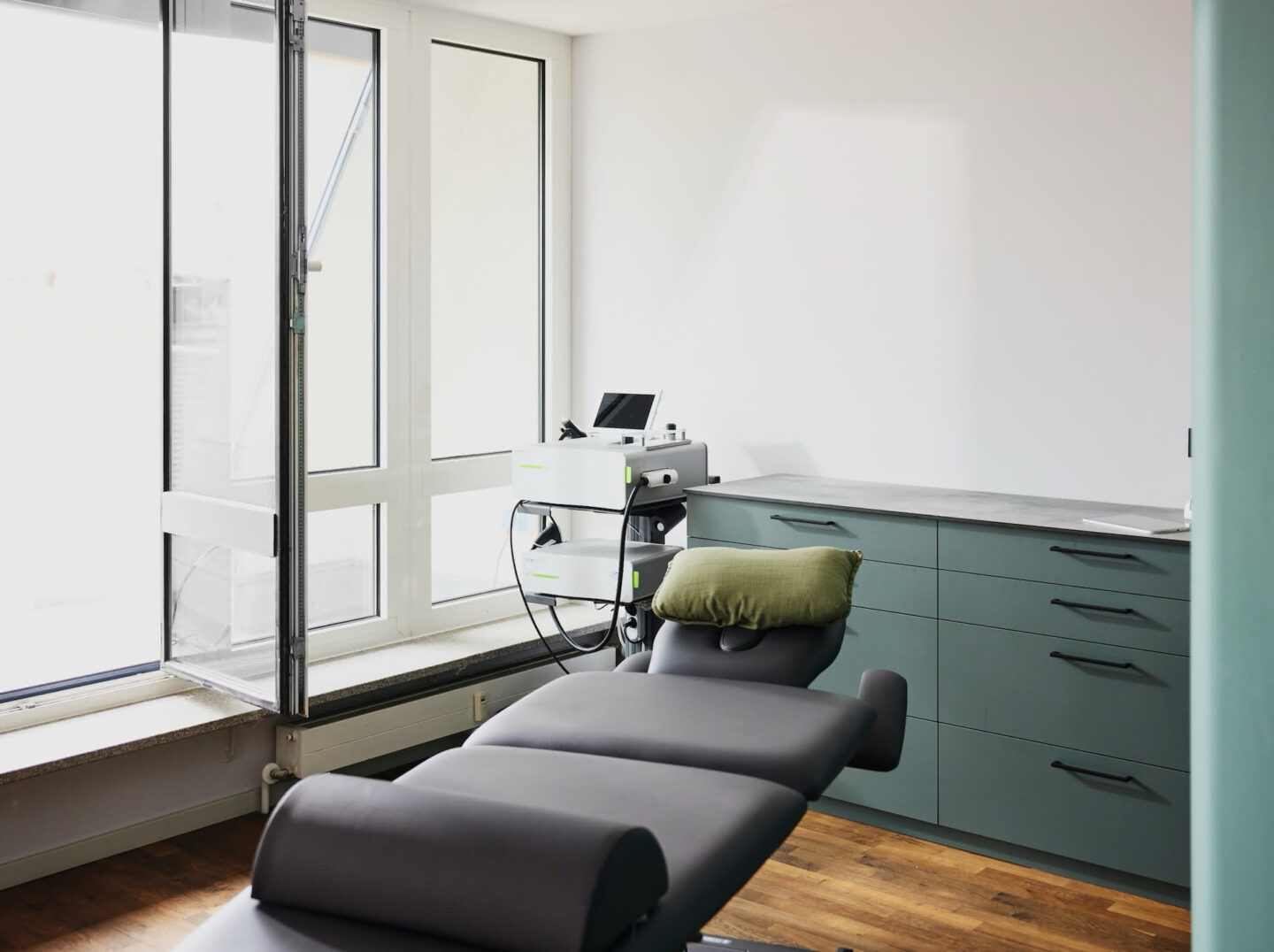 Orthopädie in München bei ORTHO ENERGY: Privatpraxis für ganzheitliche Orthopädie 10 Orthopädie in München bei ORTHO ENERGY: Privatpraxis für ganzheitliche Orthopädie